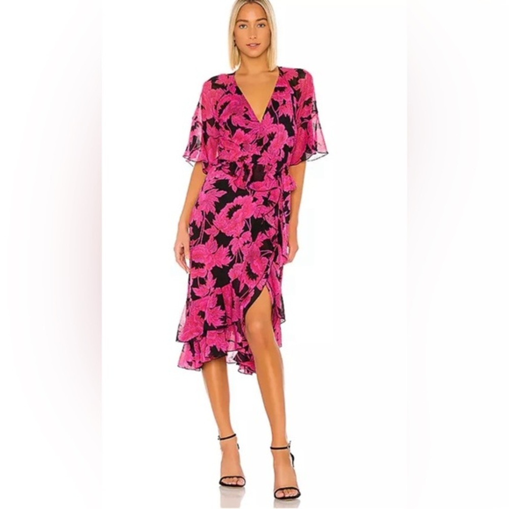 Diane von Furstenberg Zion Wrap Dress in Camellias Black / Pink S